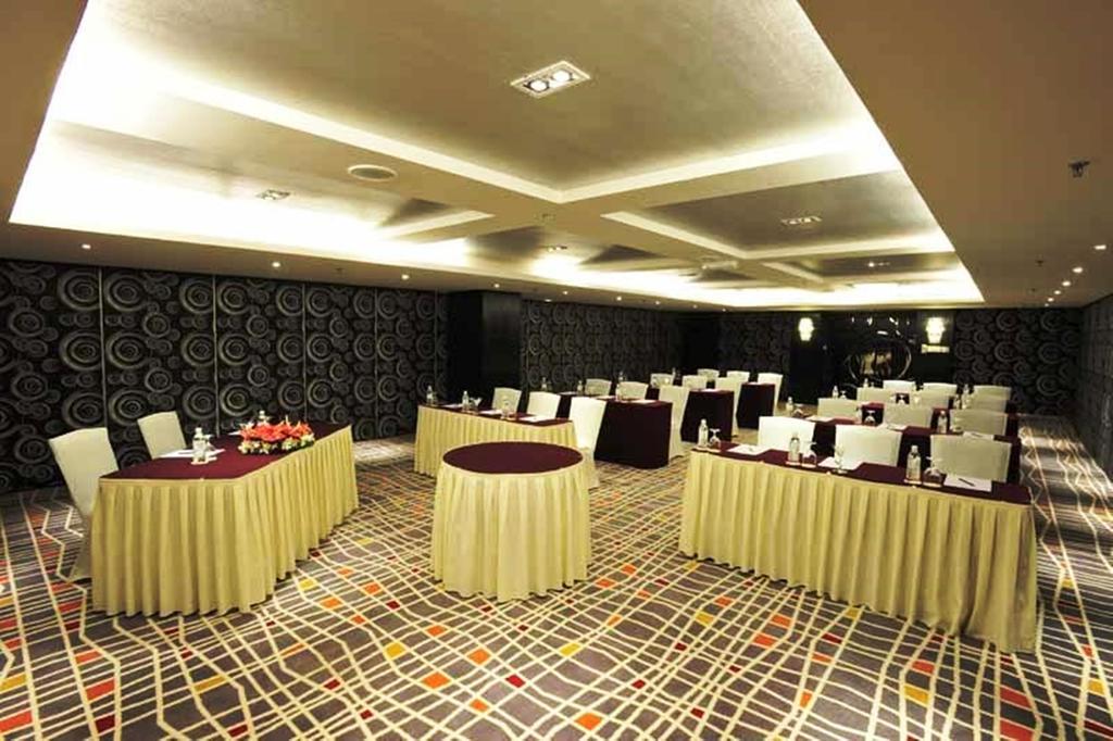 Ming Garden Hotel & Residences Kota Kinabalu Dış mekan fotoğraf